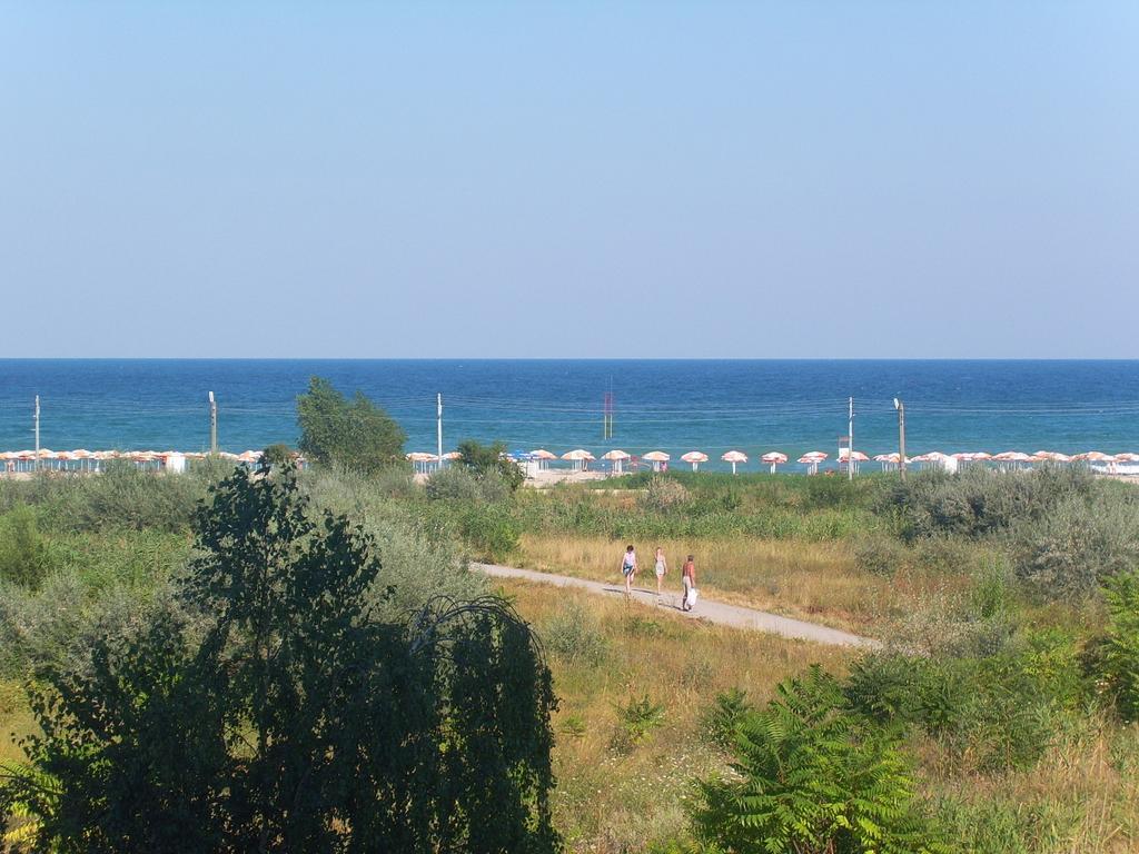 Hotel Zora Kranevo Buitenkant foto